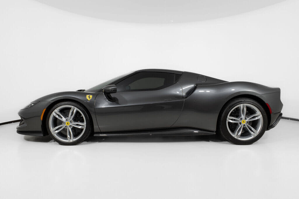 2024 Ferrari 296 GTB RWD photo 3