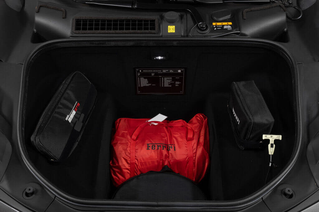 2024 Ferrari 296 GTB RWD photo 21