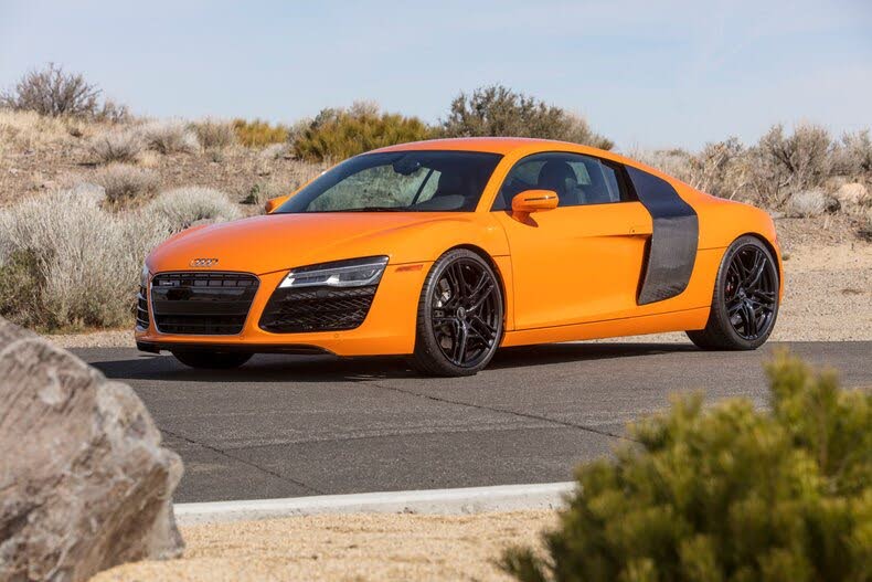 2014 Audi R8 quattro V8 Coupe AWD photo 13 of 24
