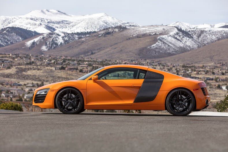 2014 Audi R8 quattro V8 Coupe AWD photo 15 of 24