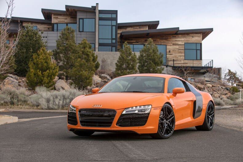 2014 Audi R8 quattro V8 Coupe AWD photo 8 of 24