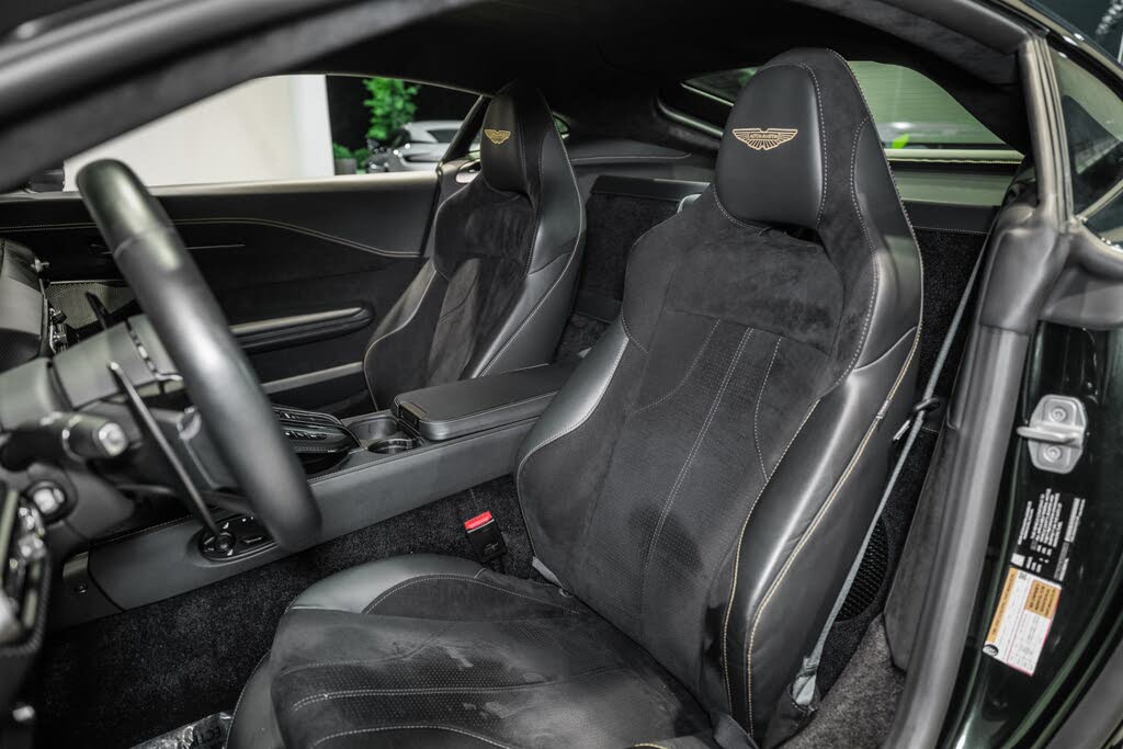 2025 Aston Martin Vantage Coupe RWD photo 12