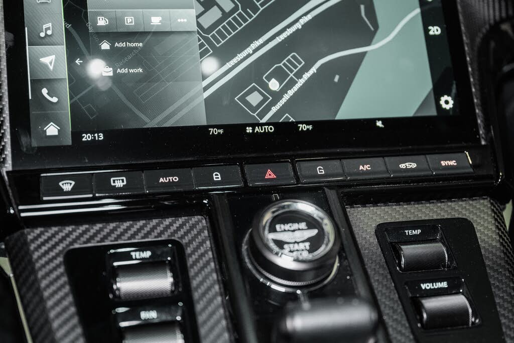 2025 Aston Martin Vantage Coupe RWD photo 24