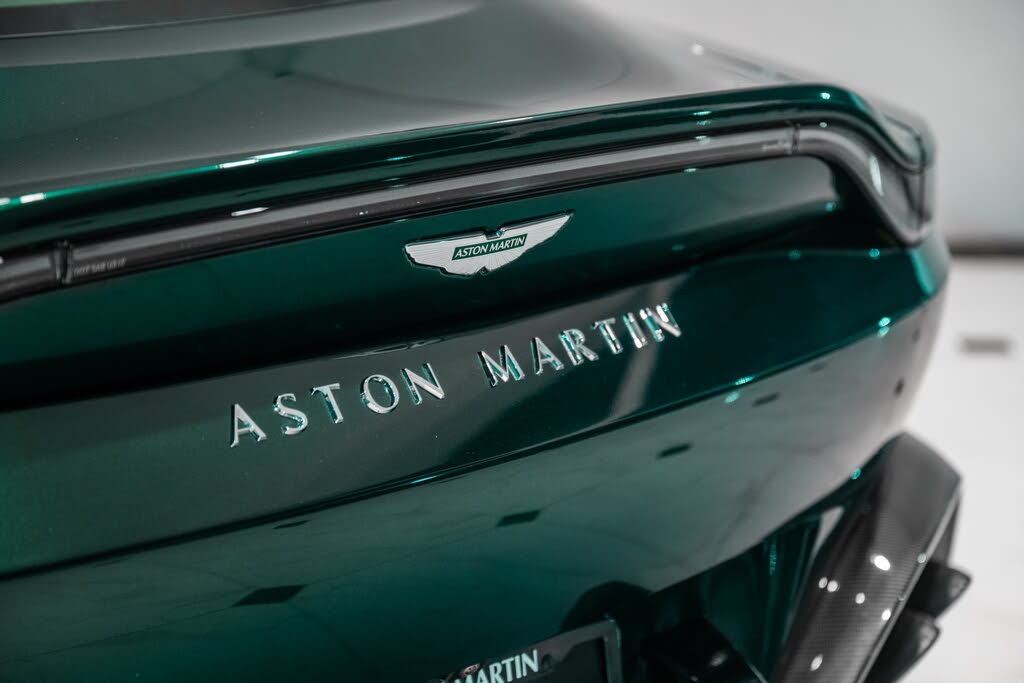 2025 Aston Martin Vantage Coupe RWD photo 8