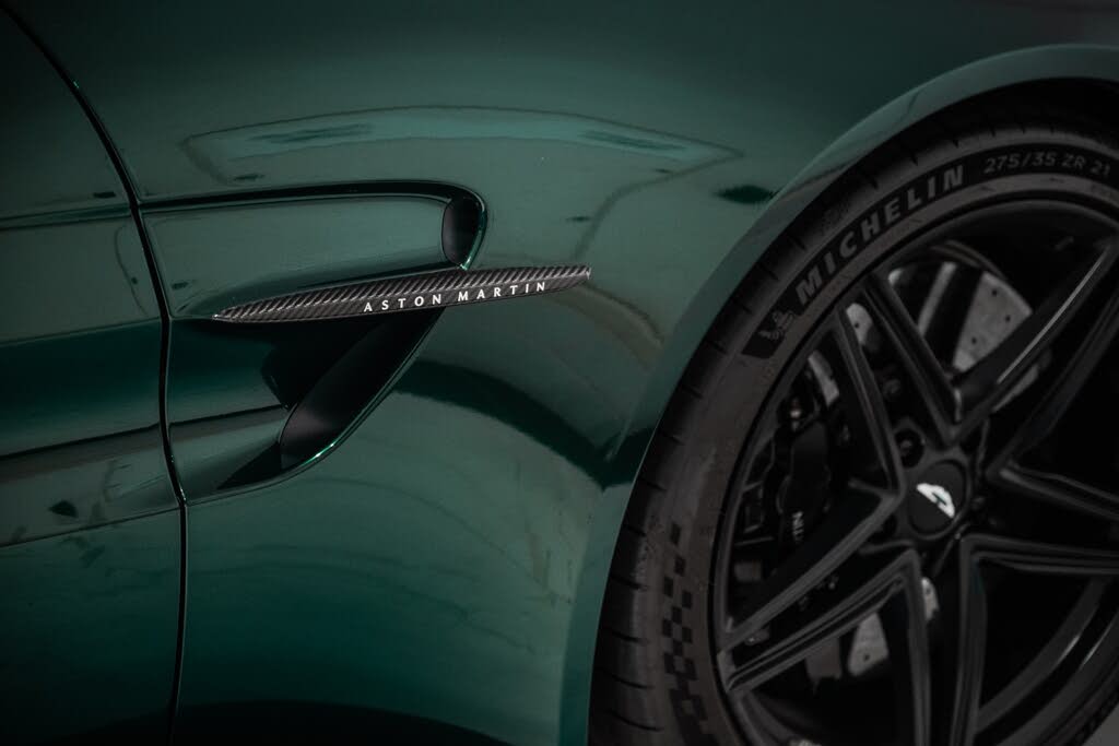 2025 Aston Martin Vantage Coupe RWD photo 9