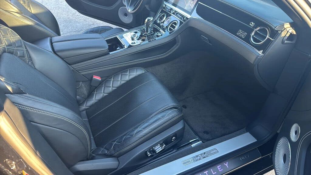 2020 Bentley Continental GTC V8 AWD photo 11