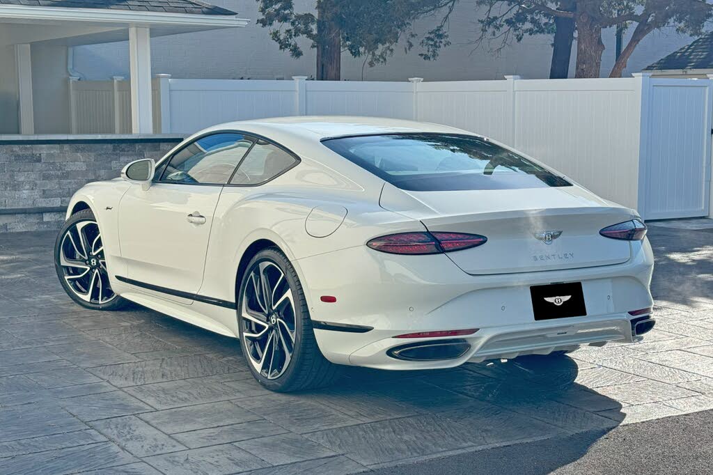 2025 Bentley Continental GT Speed AWD photo 3