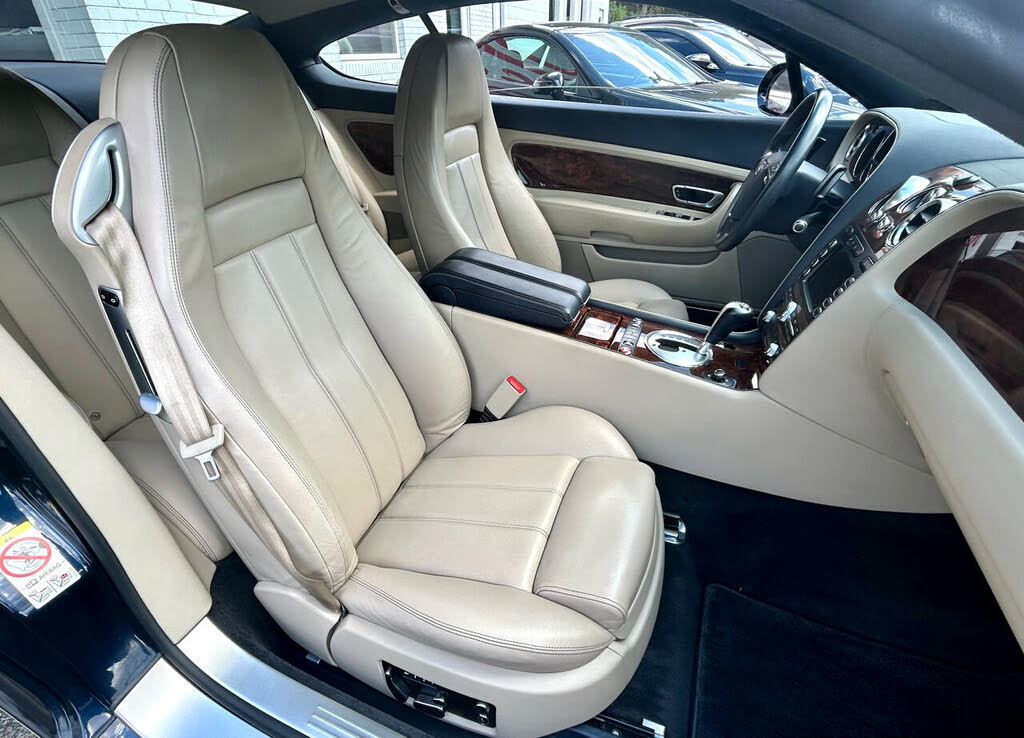 2010 Bentley Continental GT W12 AWD photo 16