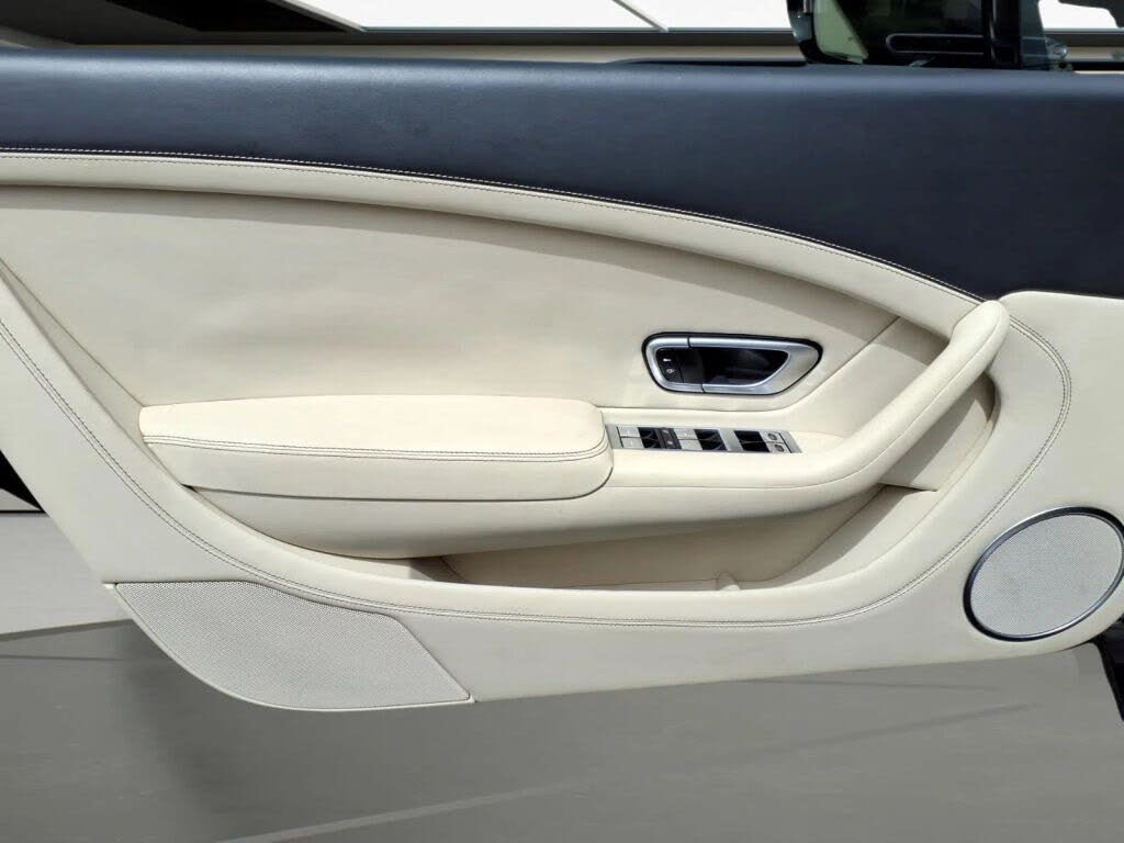2014 Bentley Continental GT V8 AWD photo 11