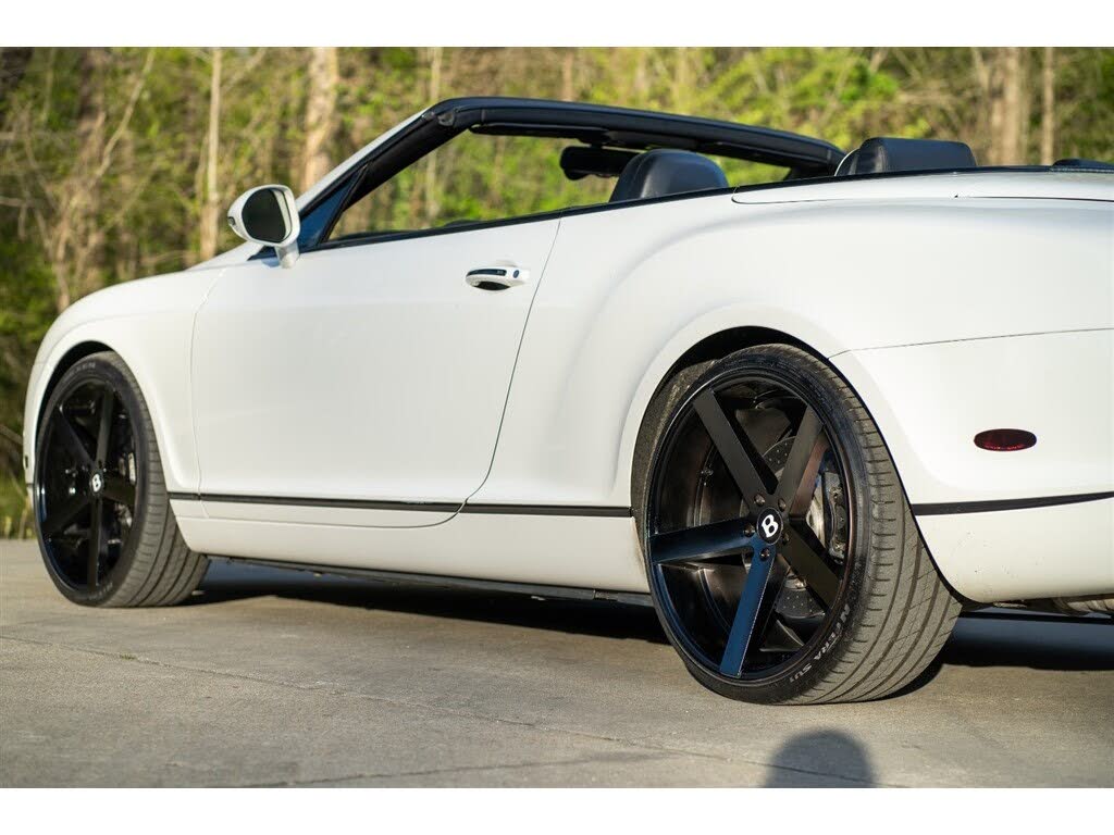 2012 Bentley Continental Supersports Convertible AWD photo 15