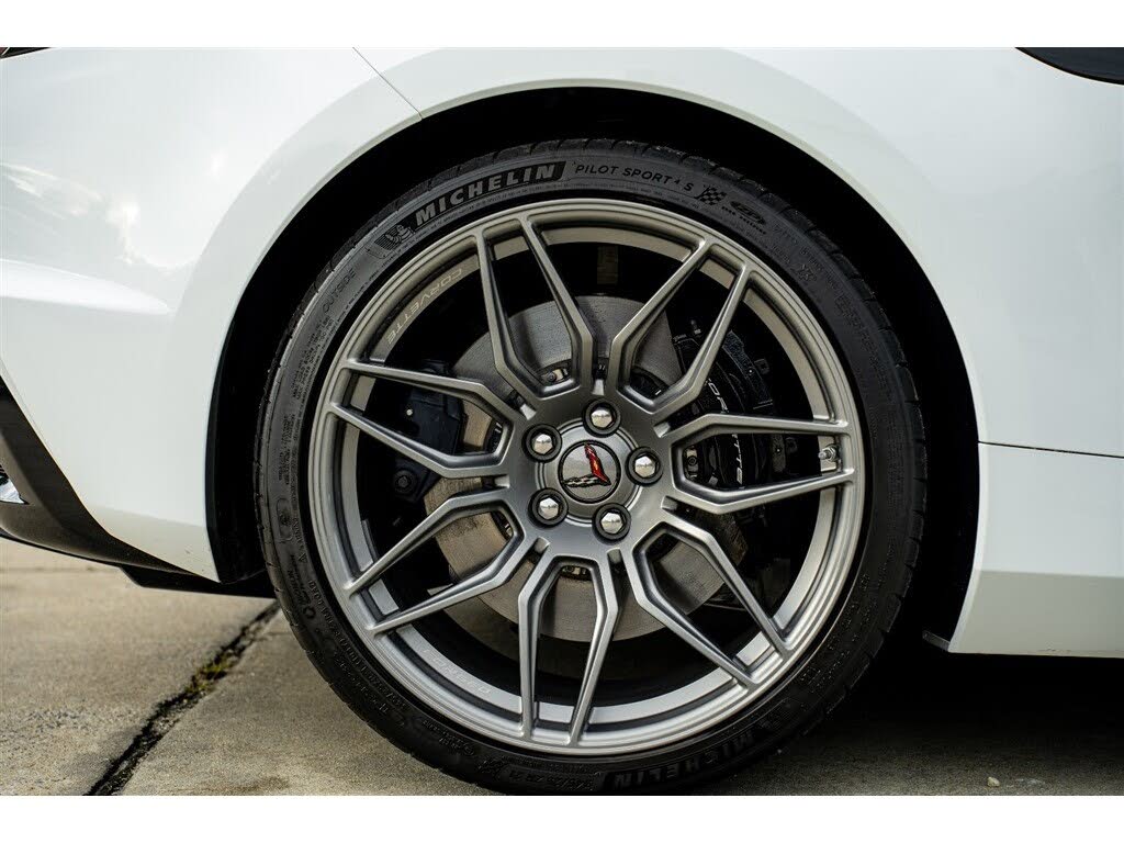 2024 Chevrolet Corvette Z06 3LZ Convertible RWD photo 11