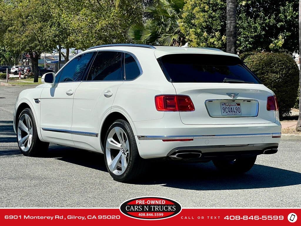 2018 Bentley Bentayga W12 Signature Edition AWD photo 4