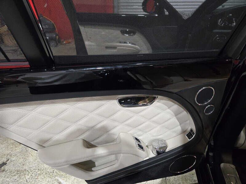 2016 Bentley Mulsanne RWD photo 23