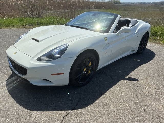 2011 Ferrari California Roadster photo 5