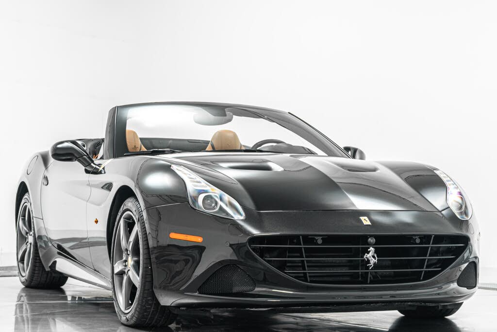 2015 Ferrari California T Roadster photo 3