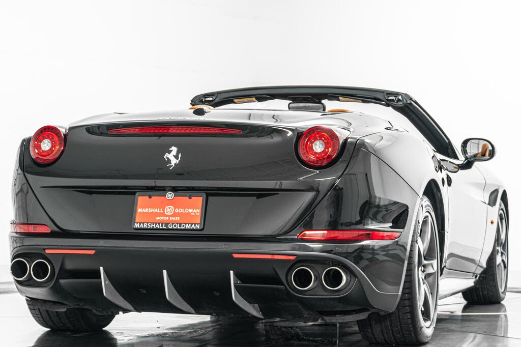 2015 Ferrari California T Roadster photo 9