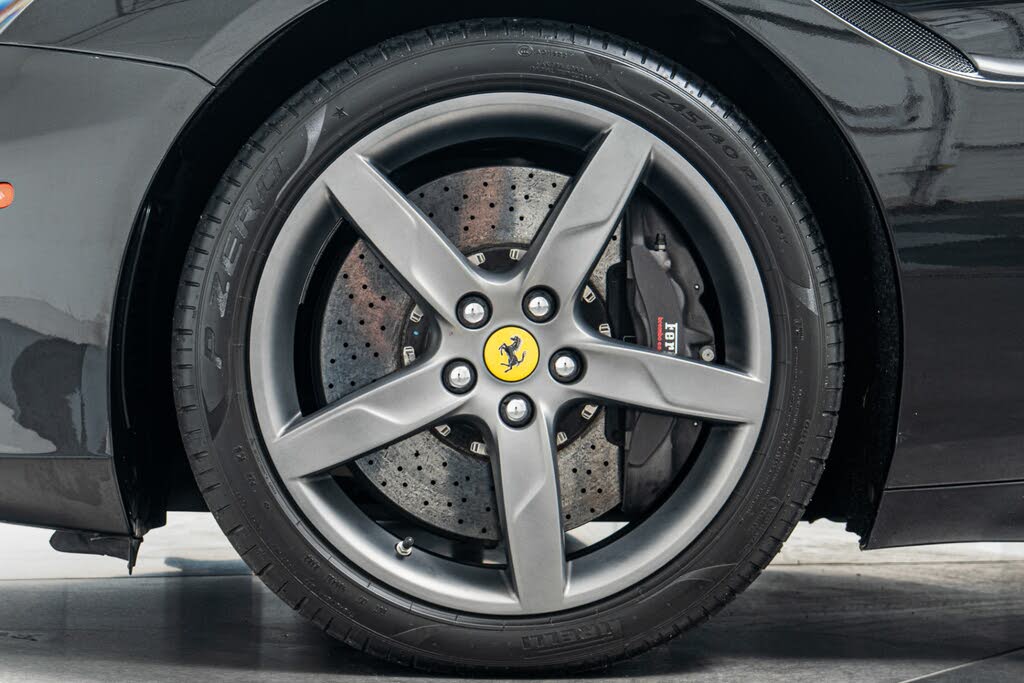 2015 Ferrari California T Roadster photo 10