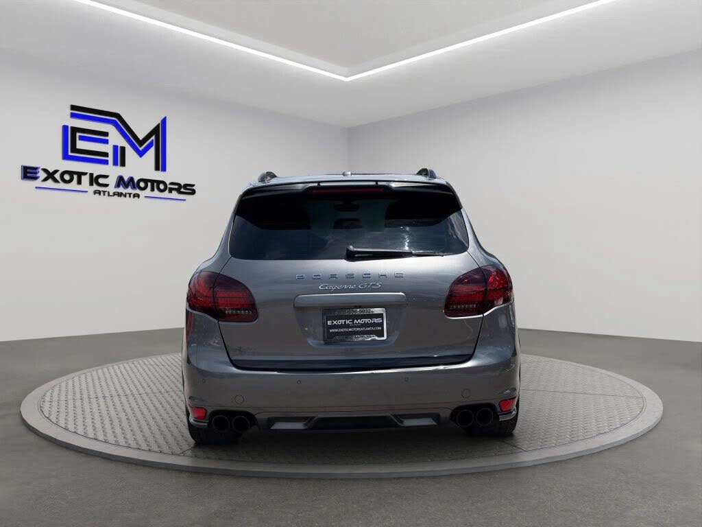 2013 Porsche Cayenne GTS AWD photo 4