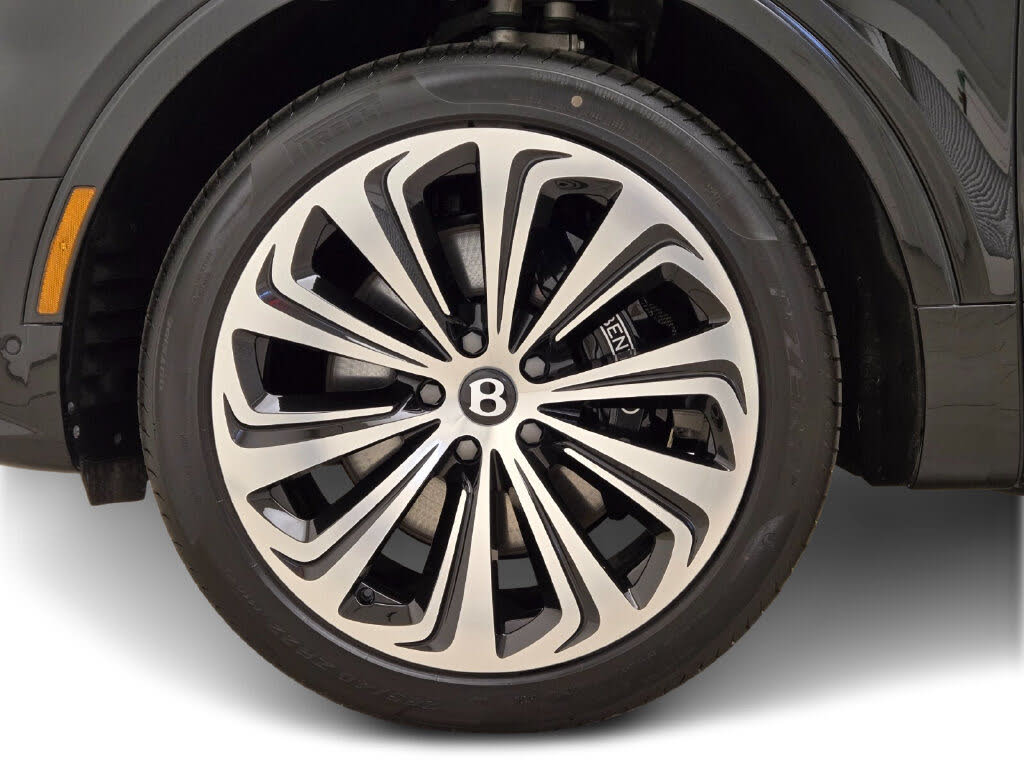 2025 Bentley Bentayga Azure V8 AWD photo 16