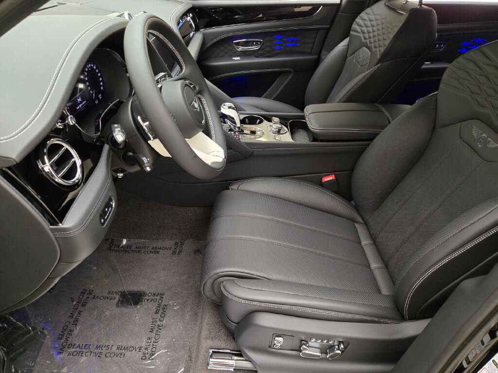 2025 Bentley Bentayga Azure V8 AWD photo 20