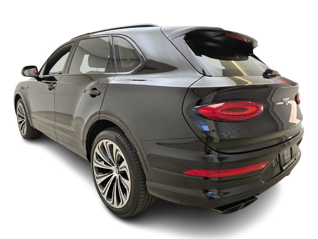 2025 Bentley Bentayga Azure V8 AWD photo 3