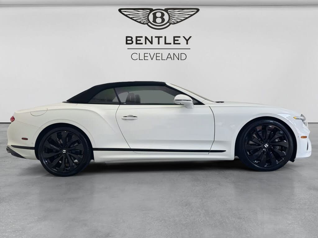 2026 Bentley Continental GTC AWD photo 2