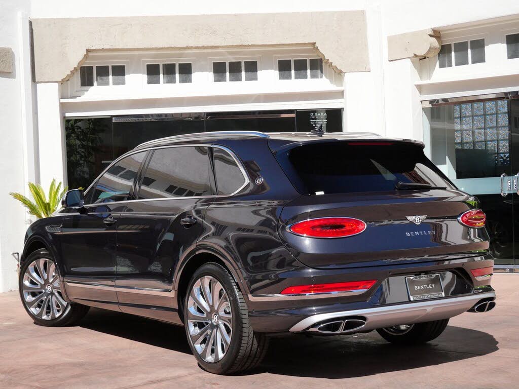 2025 Bentley Bentayga EWB Mulliner V8 AWD photo 3