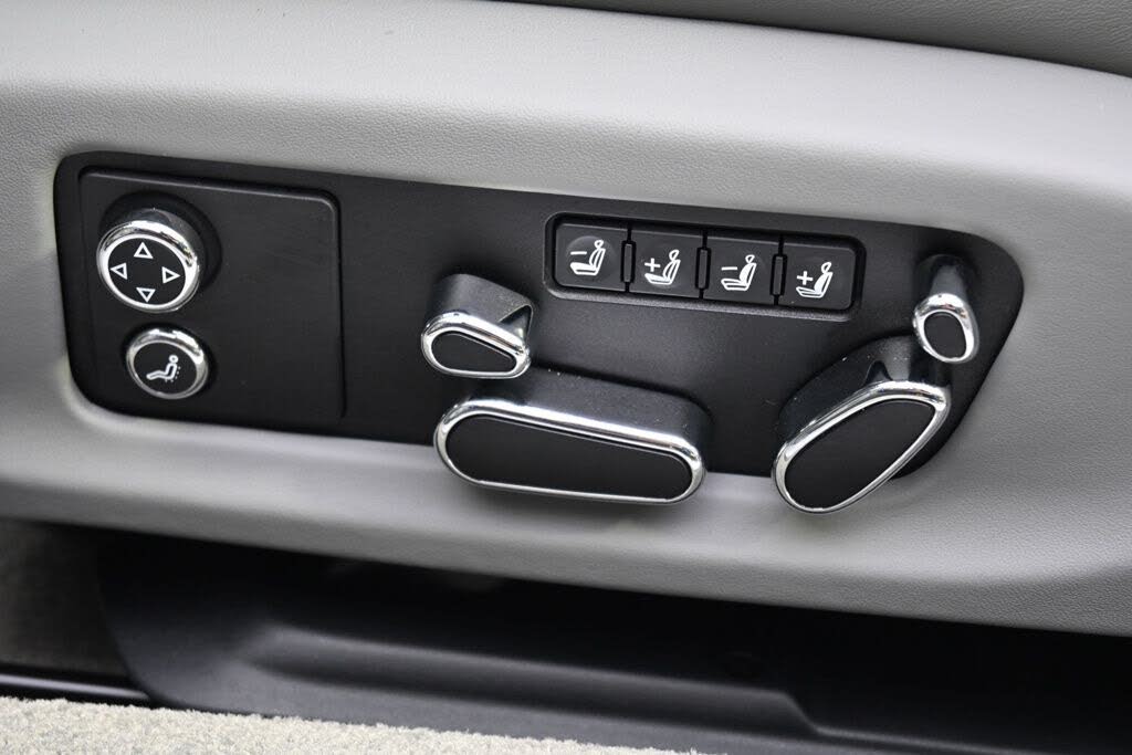 2026 Bentley Continental GTC AWD photo 18