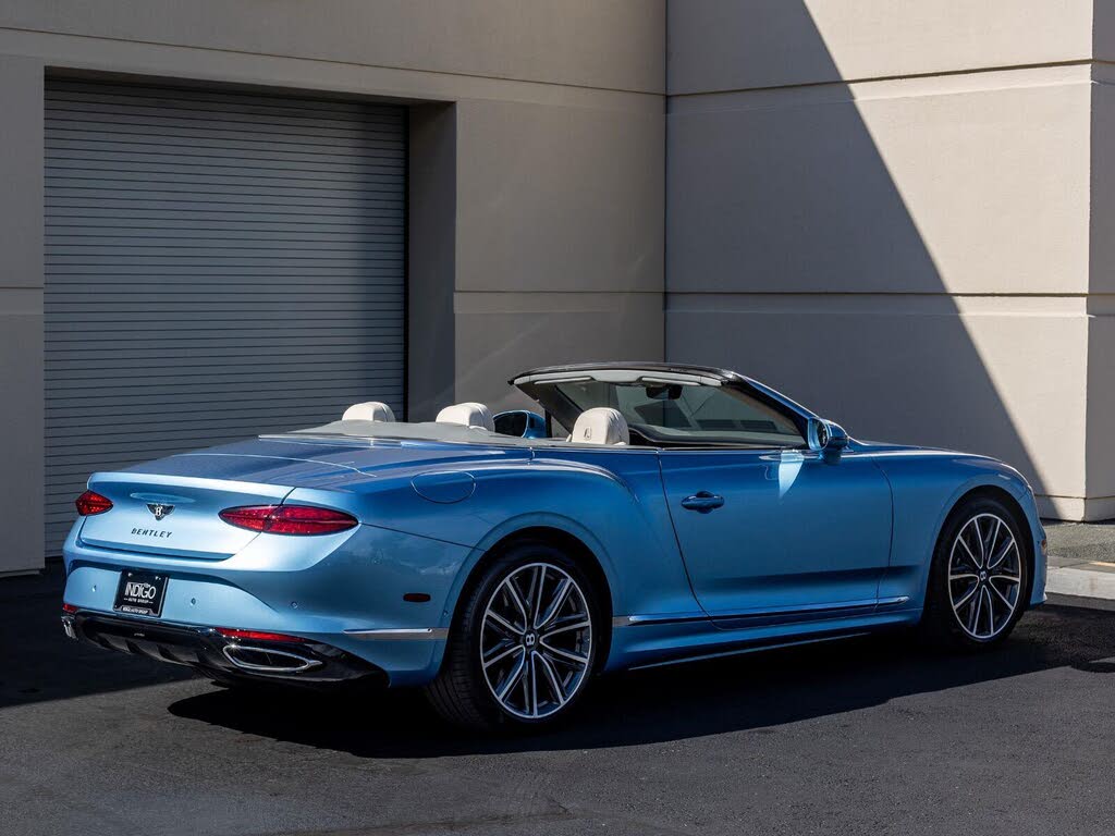 2026 Bentley Continental GTC Azure AWD photo 6