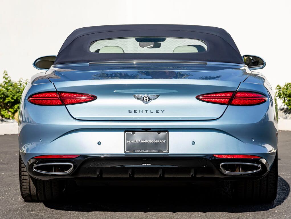 2026 Bentley Continental GTC Azure AWD photo 13