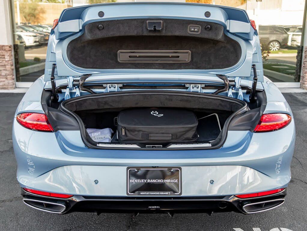 2026 Bentley Continental GTC Azure AWD photo 24