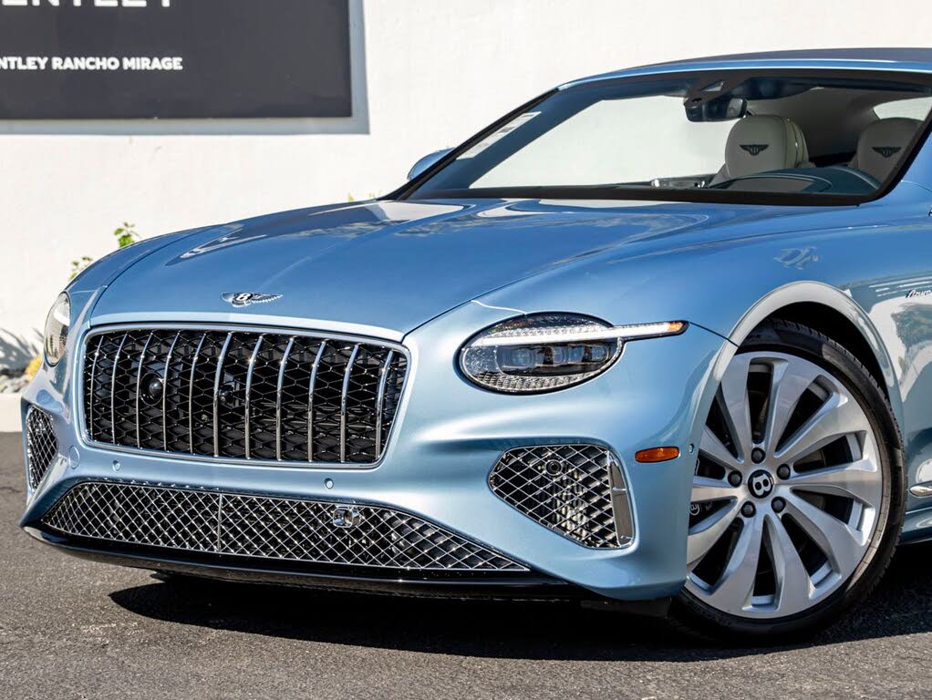 2026 Bentley Continental GTC Azure AWD photo 7
