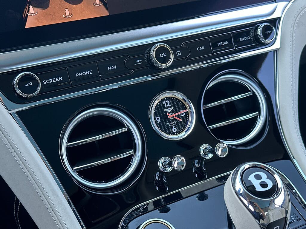 2026 Bentley Continental GT Azure AWD photo 23