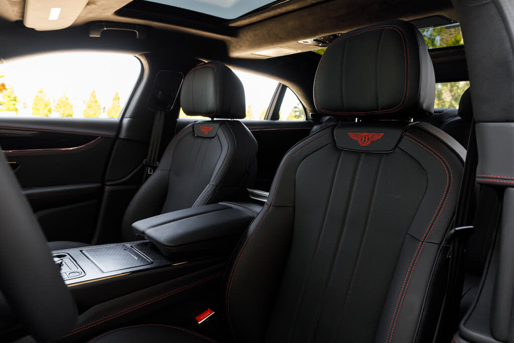 2026 Bentley Flying Spur photo 16