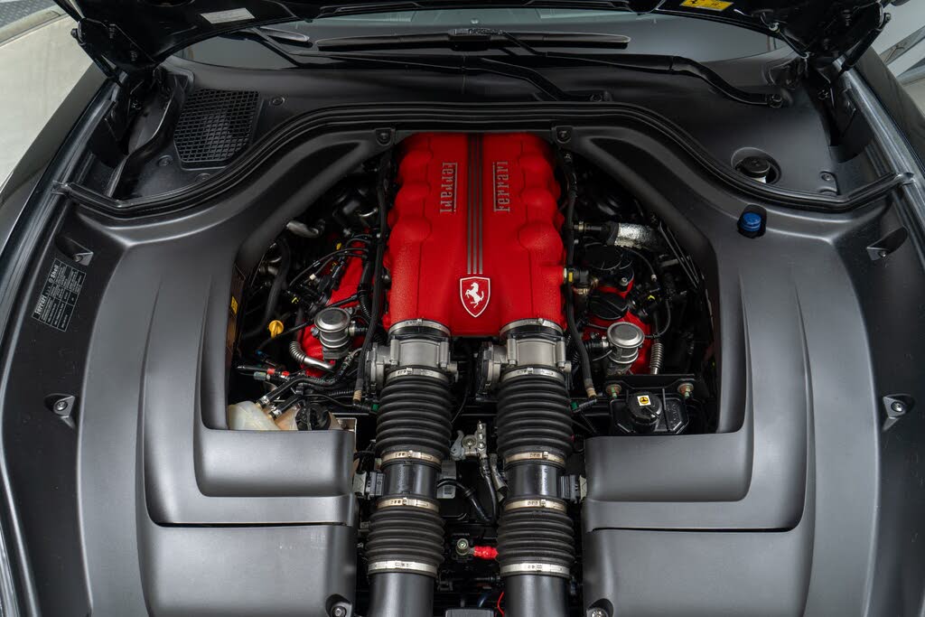2011 Ferrari California Roadster photo 12