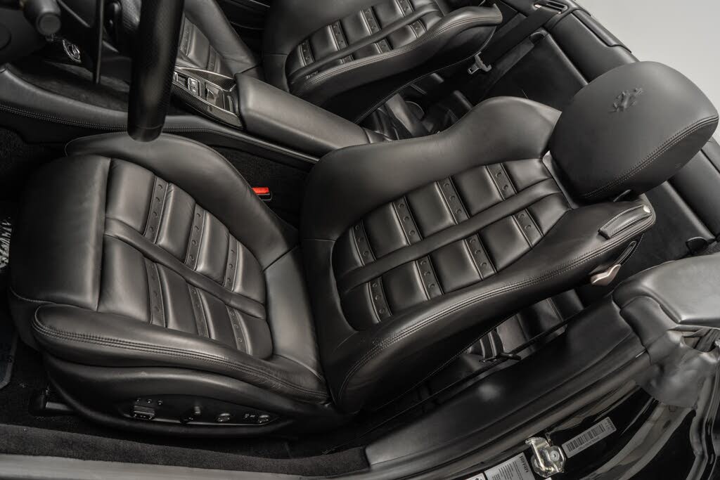 2011 Ferrari California Roadster photo 24