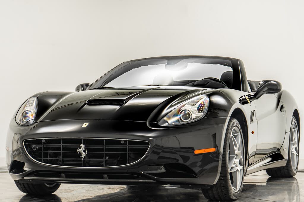 2011 Ferrari California Roadster photo 5