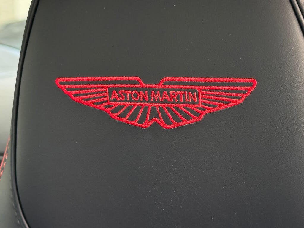 2025 Aston Martin Vanquish Coupe RWD photo 5