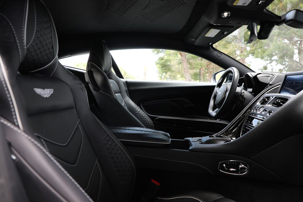 2023 Aston Martin DBS Superleggera Coupe RWD photo 16