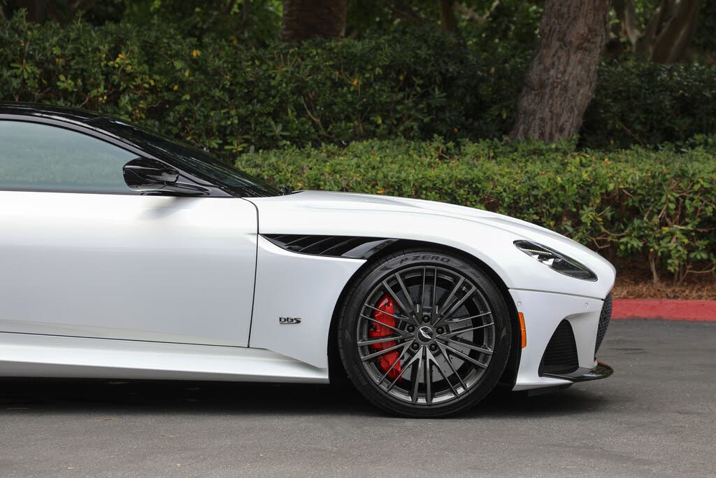 2023 Aston Martin DBS Superleggera Coupe RWD photo 23