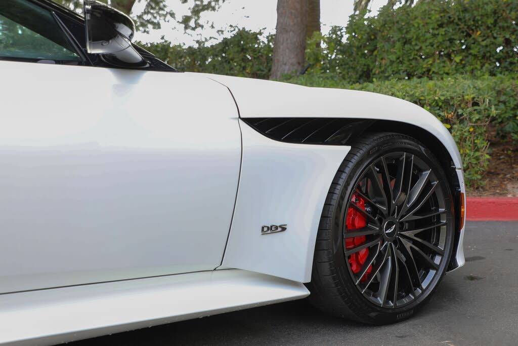 2023 Aston Martin DBS Superleggera Coupe RWD photo 8