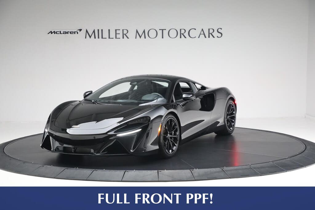 2025 McLaren Artura RWD