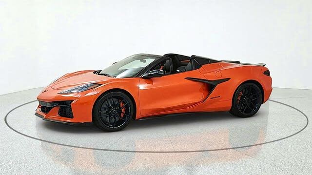 2026 Chevrolet Corvette Z06 1LZ Convertible RWD photo 3