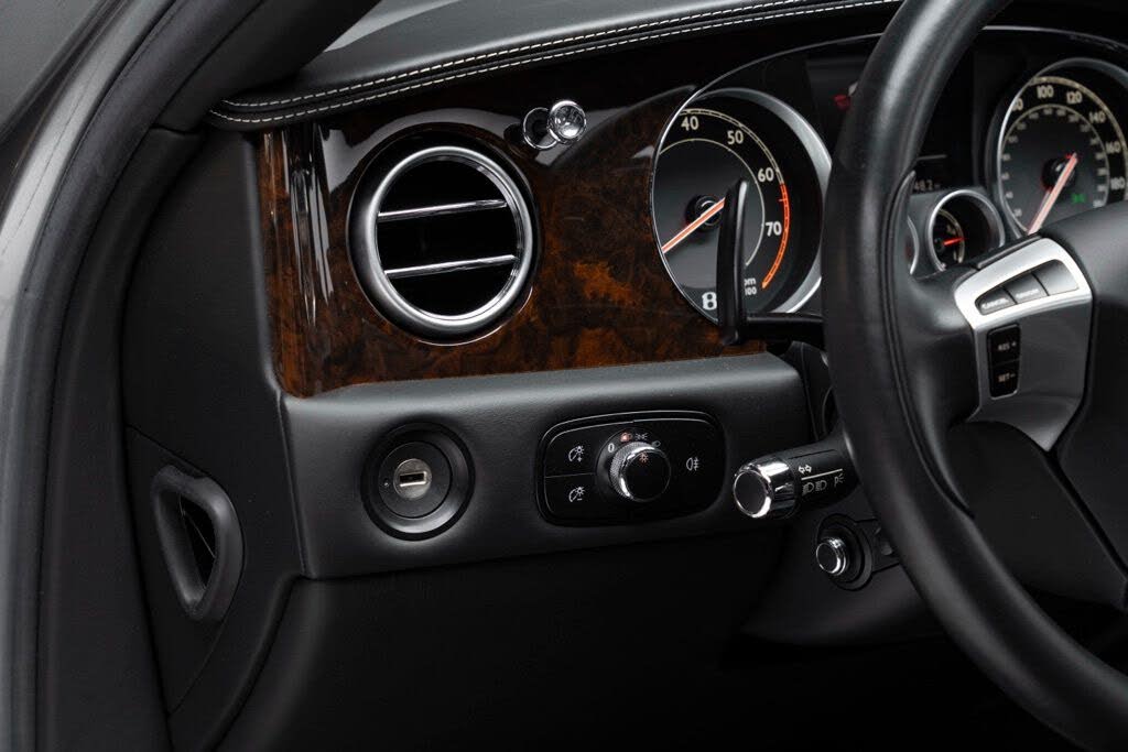 2014 Bentley Flying Spur W12 AWD photo 21