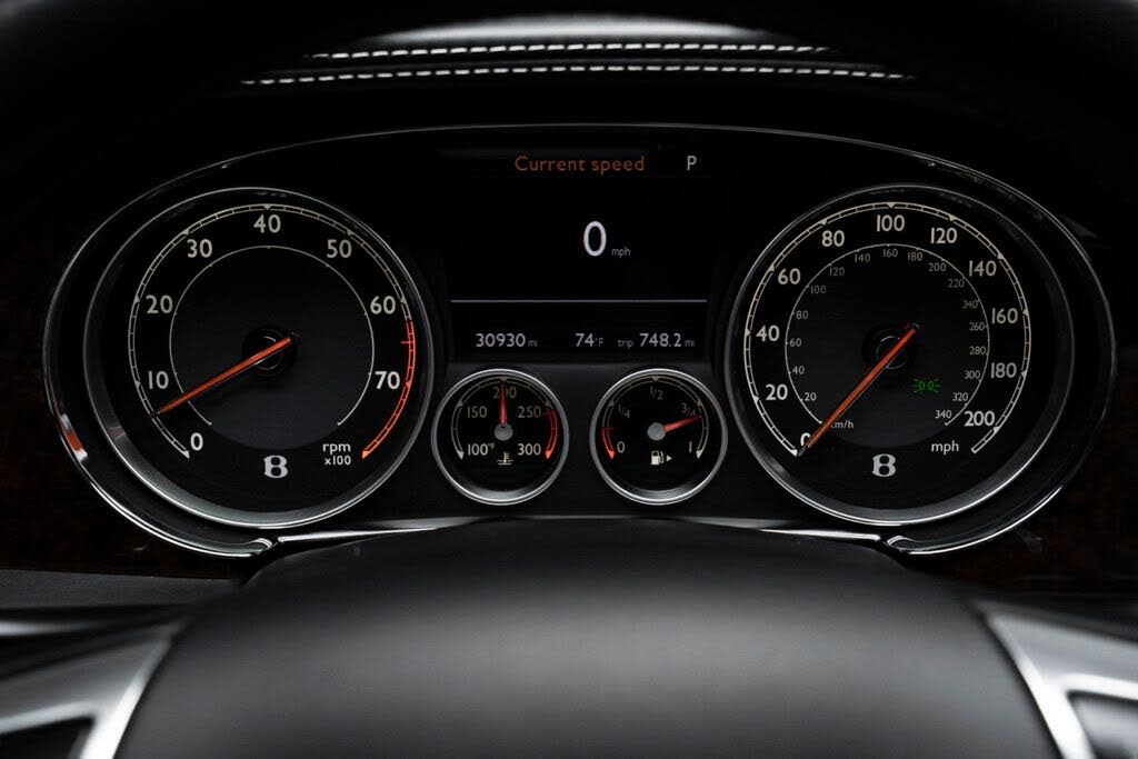 2014 Bentley Flying Spur W12 AWD photo 23