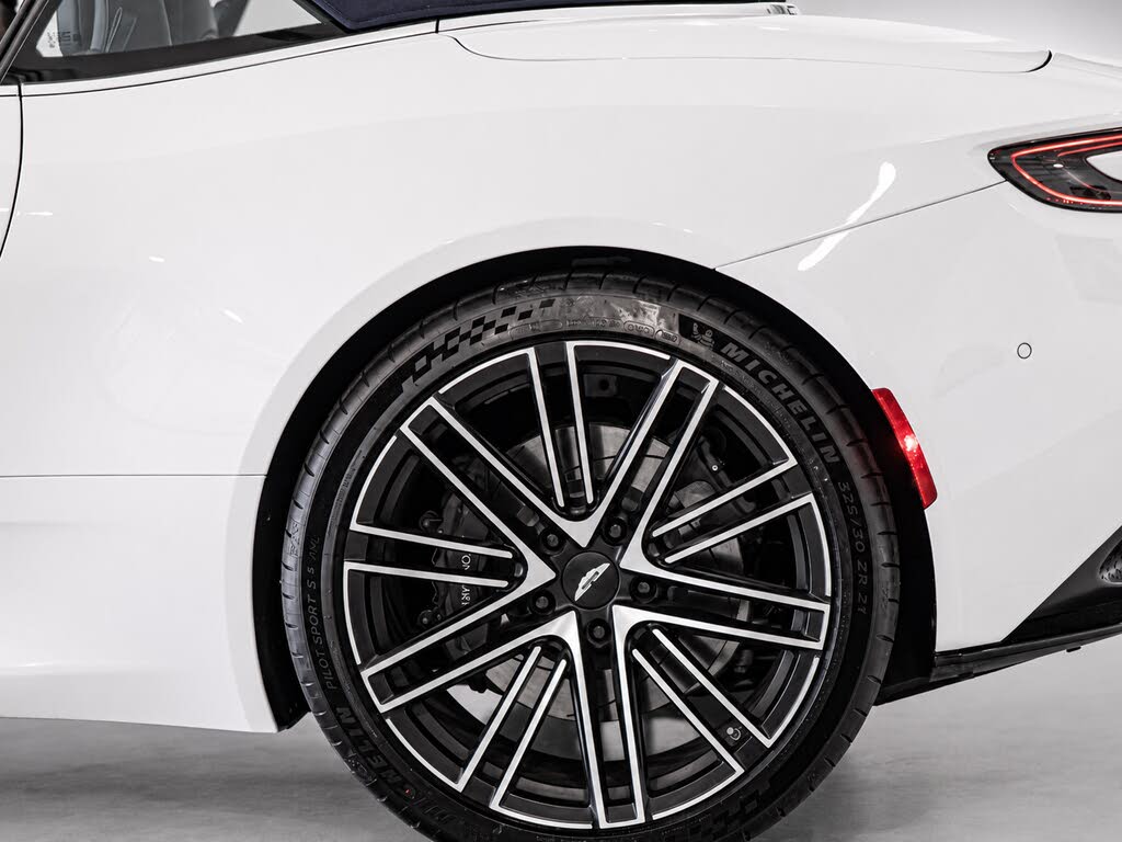 2026 Aston Martin DB12 Volante RWD photo 11