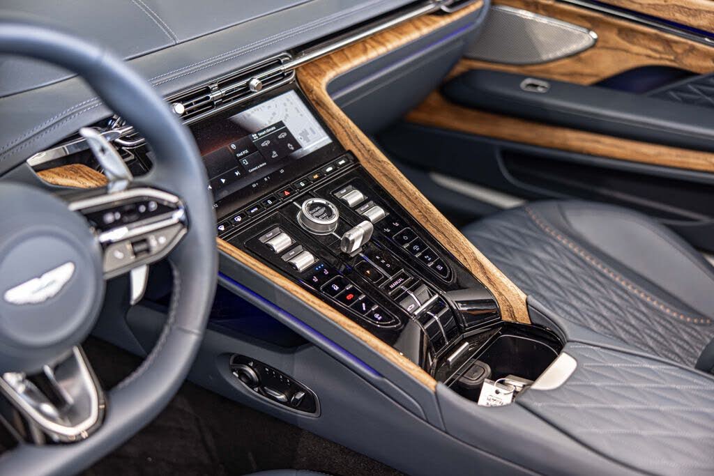 2026 Aston Martin DB12 Volante RWD photo 20