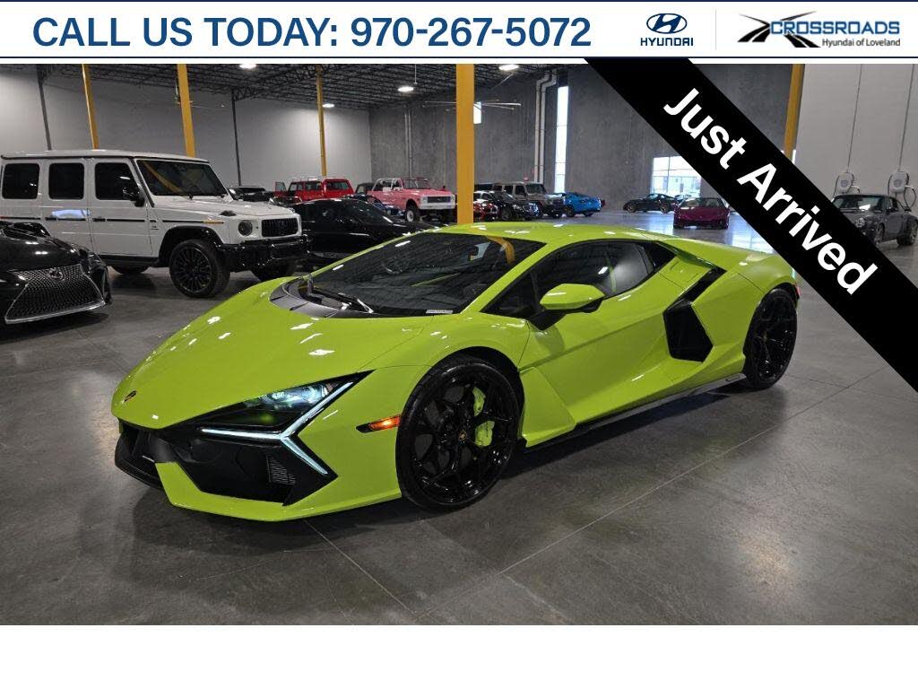 2024 Lamborghini Revuelto AWD - $634,559