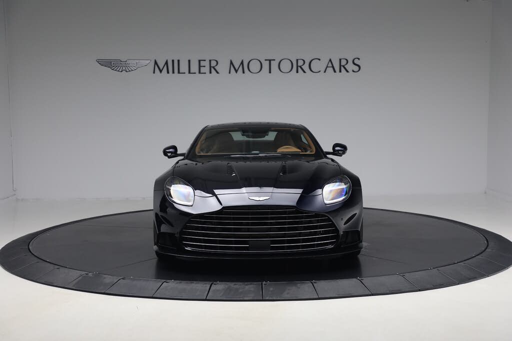 2026 Aston Martin Vanquish Coupe RWD photo 12