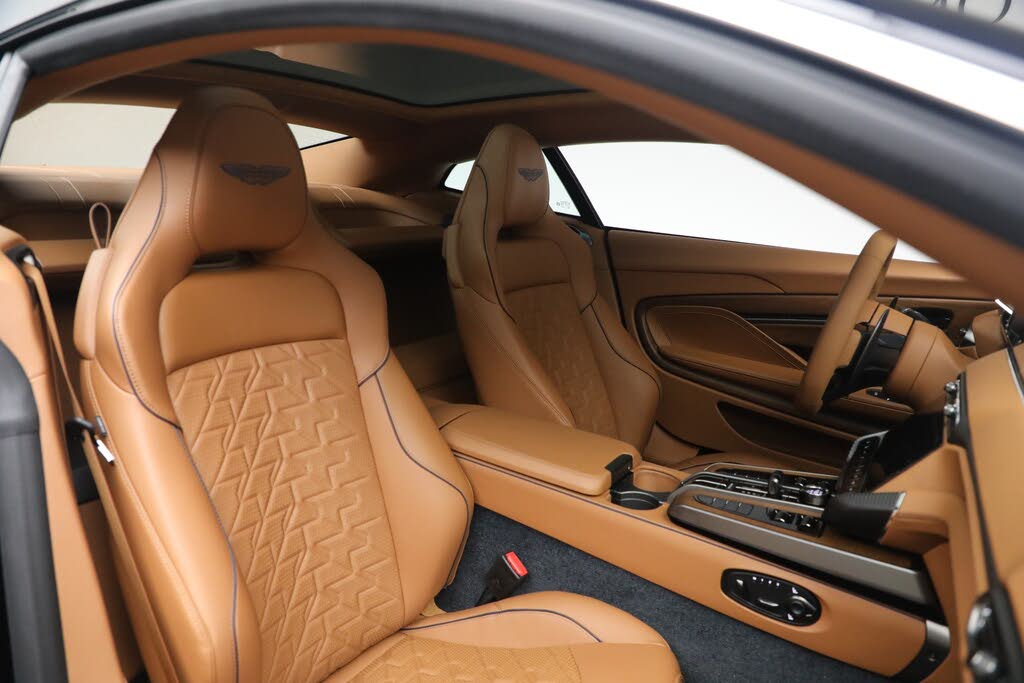 2026 Aston Martin Vanquish Coupe RWD photo 20